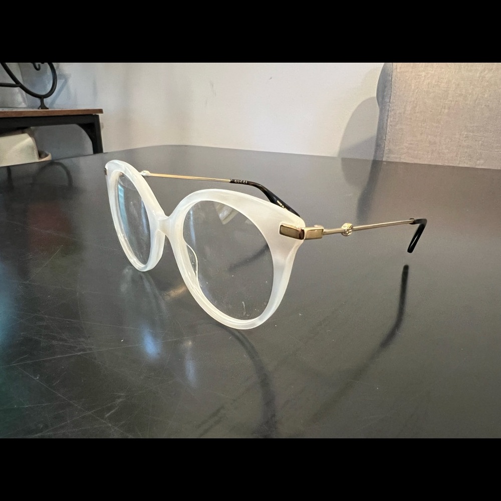 Gucci Translucent White Round Sunglasses with Gold Accents - Picture 3 of 3